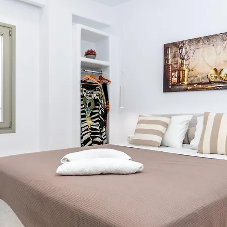 Premium Naxos Suite Family Suite With Private Balcony Modern Furnishing Air-Conditioned Saint George