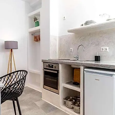 Premium Naxos Family With Private Balcony Modern Furnishing * Naxos City