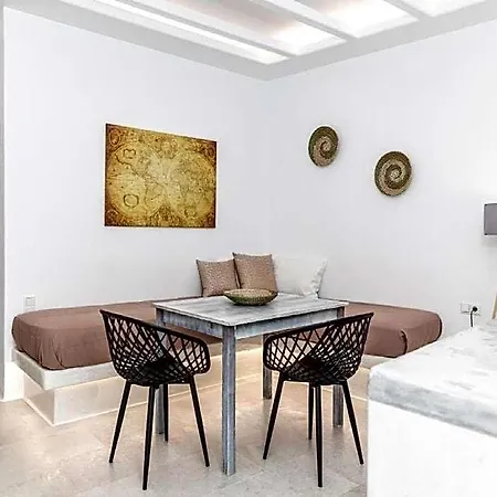 Premium Naxos Family With Private Balcony Modern Furnishing